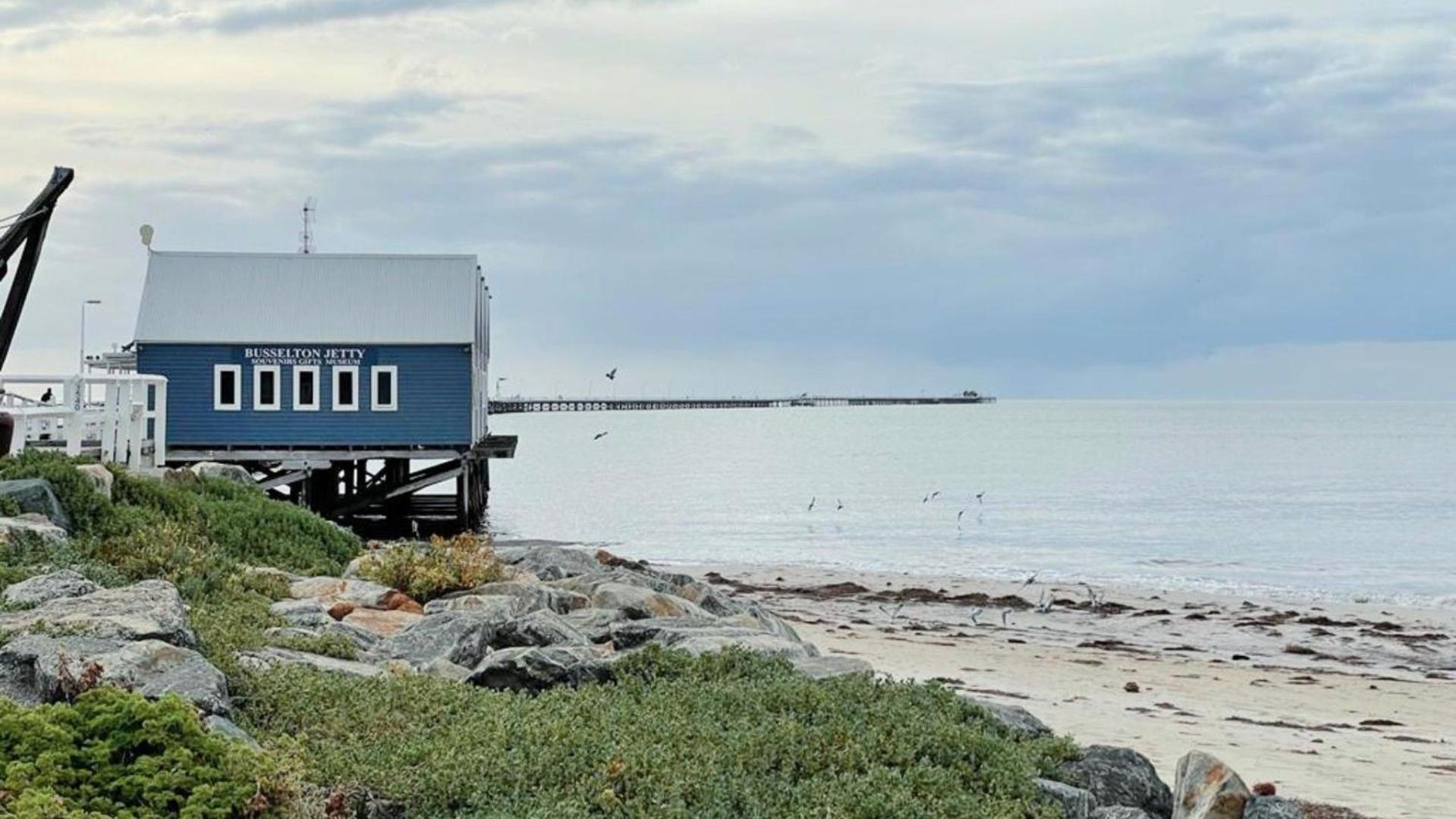 Serenity By The Sea بوسيلتون المظهر الخارجي الصورة